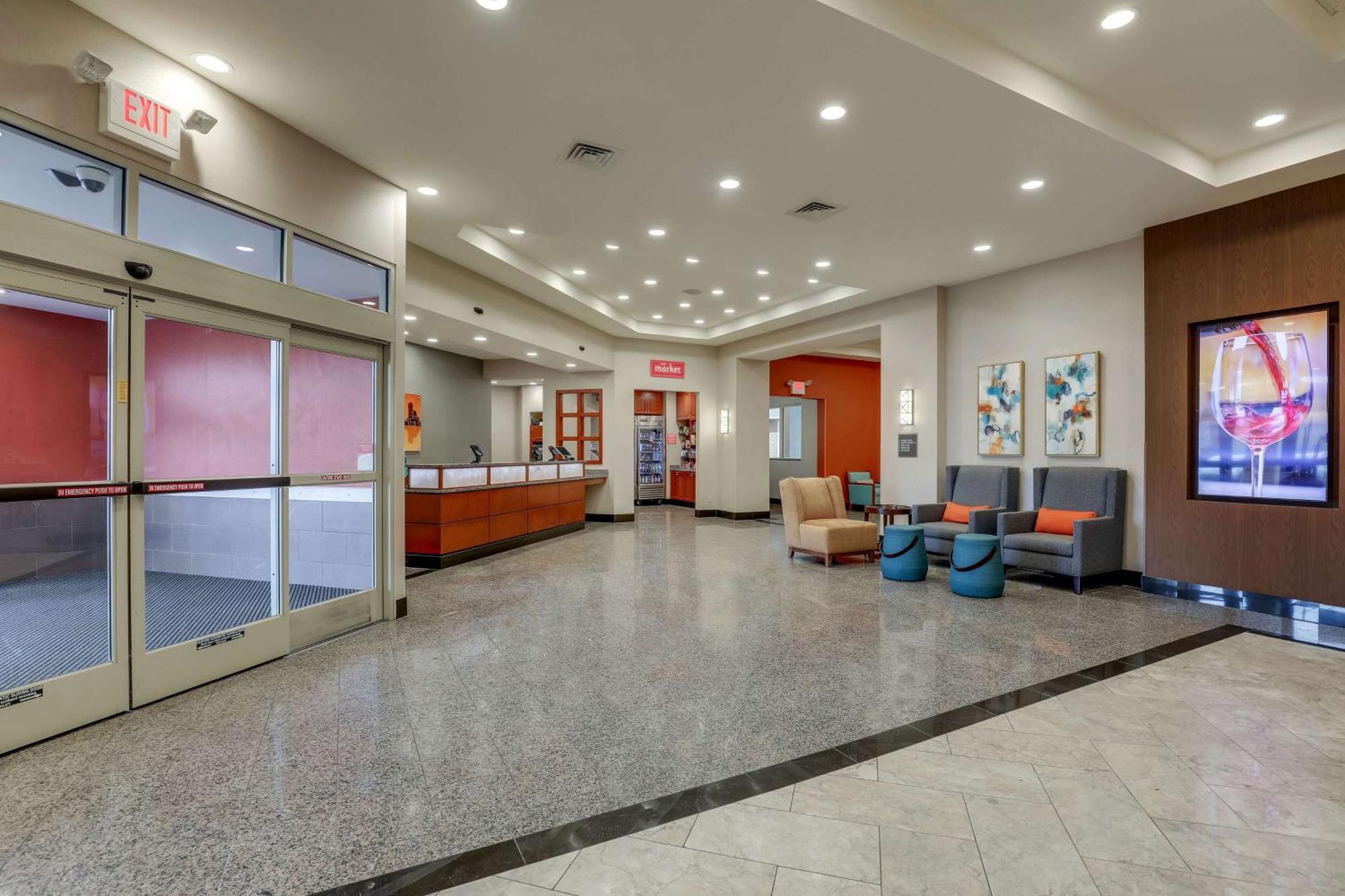 Drury Inn & Suites Charlotte Arrowood Luaran gambar